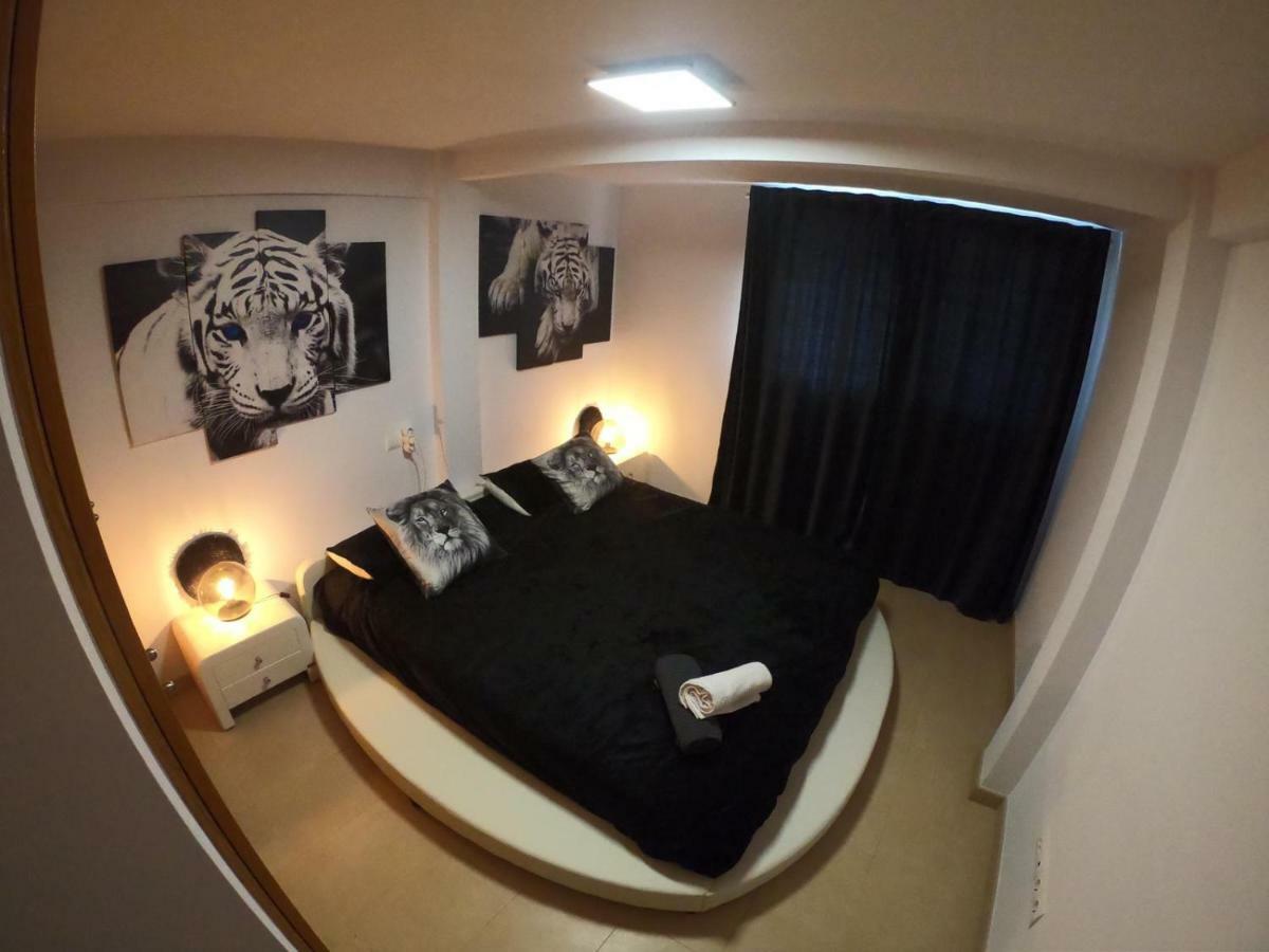 Apartamento A Primera Linea De Mar En Platja D'Aro Εξωτερικό φωτογραφία